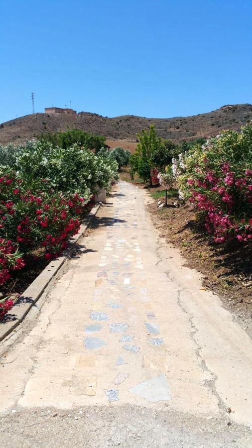 House With One Bedroom In El Pozo De Los Frailes With Wonderful Mountain View Shared Pool Furnished Terrace 3 Km From The Beach El Pozo de los Frailes Exteriör bild